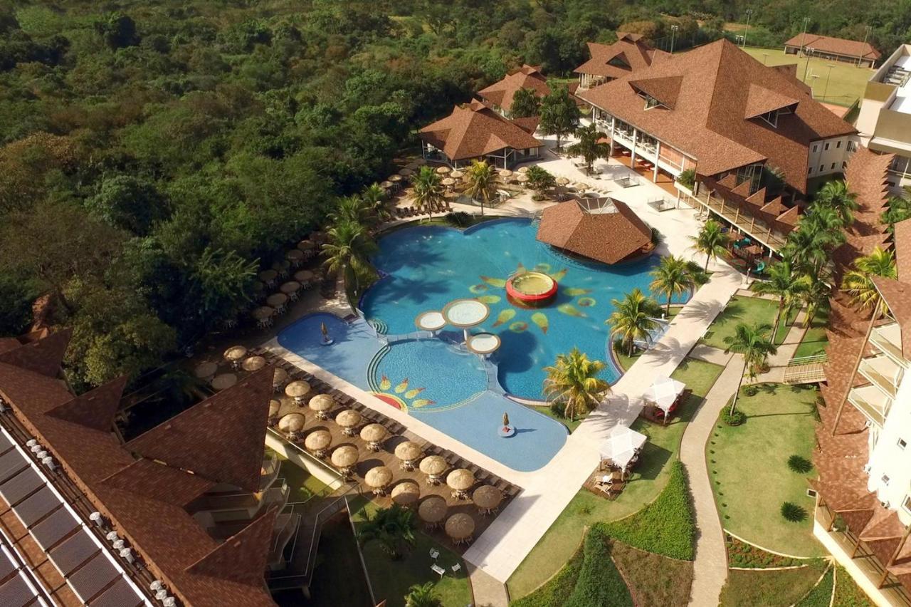 Recanto Cataratas - Thermas, Resort E Convention Foz do Iguaçu Kültér fotó Aerial view of the resort