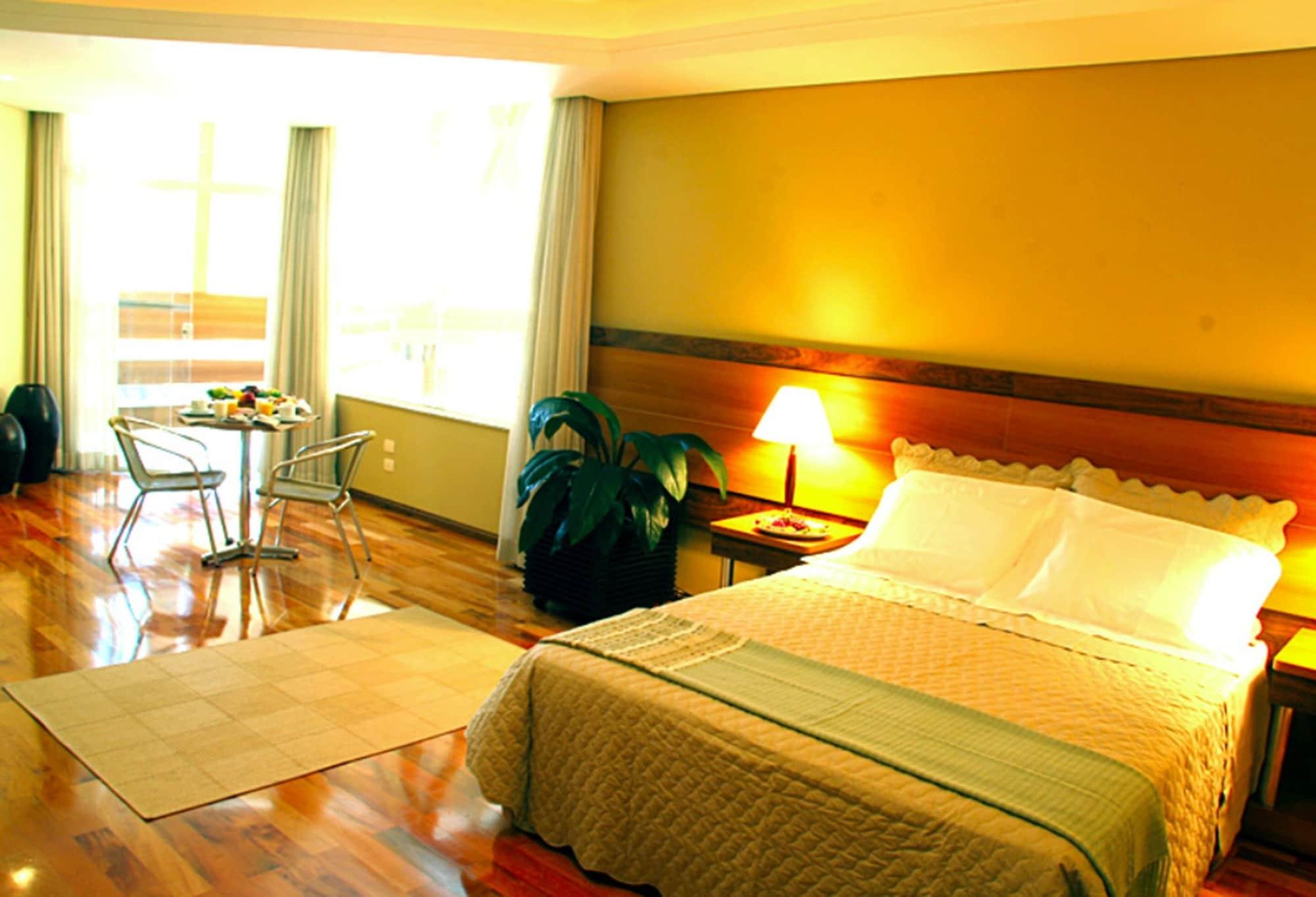 Recanto Cataratas - Thermas, Resort E Convention Foz do Iguaçu Kültér fotó A room at the hotel